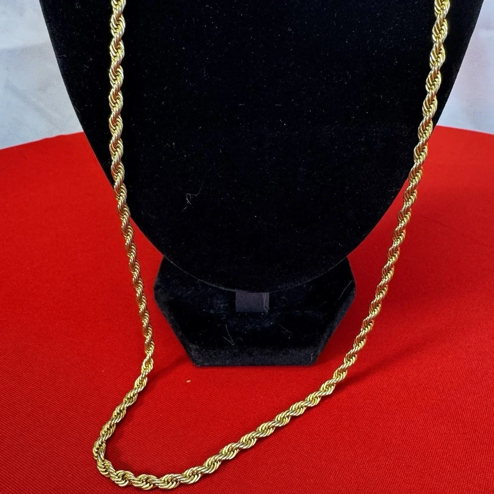 Vintage Gold‎ Tone Rope Chain 14-15